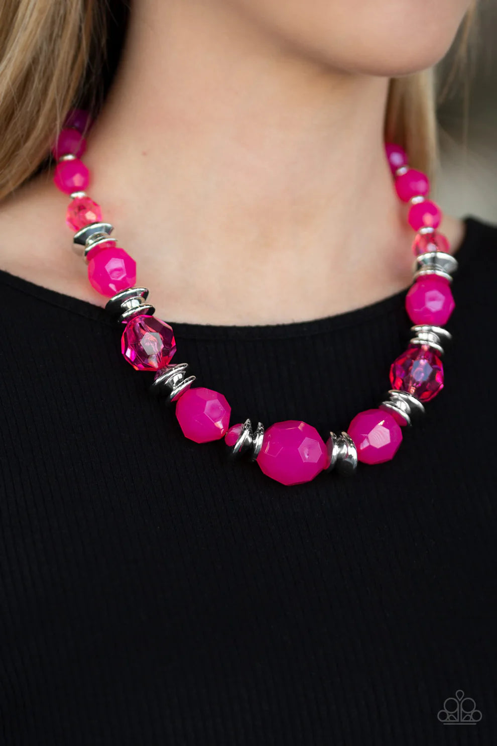 Paparazzi Dine and Dash Pink Necklace