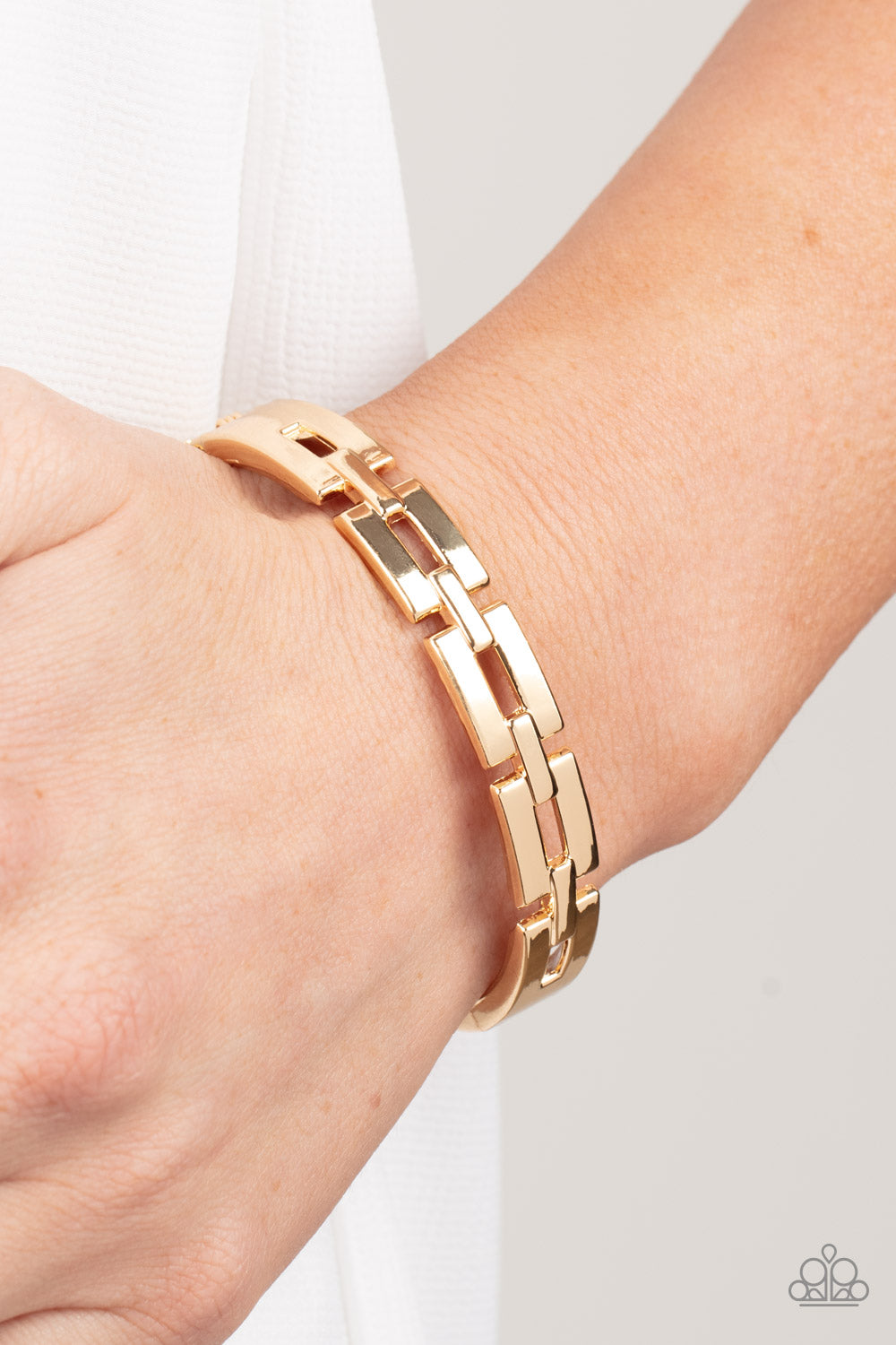 Closed Circuit Strategy - Gold  Bracelet