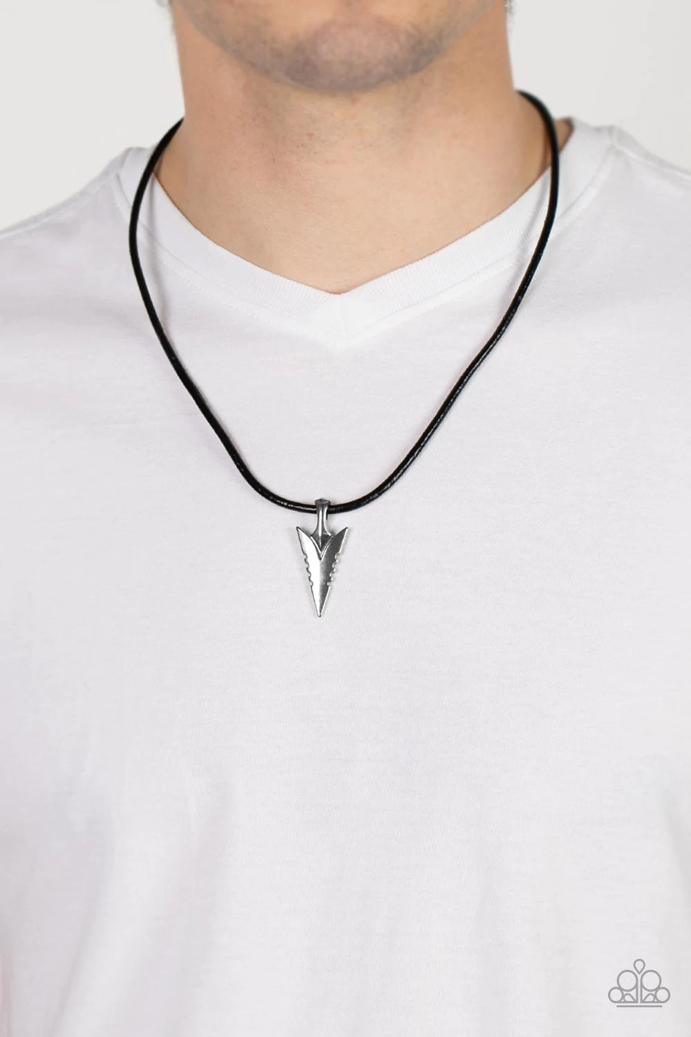 Pharaohs Arrow - Black Mens Necklace