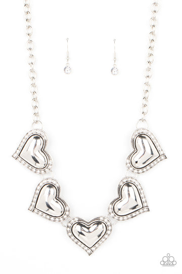 Kindred Hearts - White Necklace