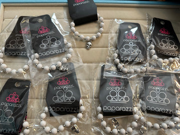 Starlet Shimmer - Skull Bracelets - set of 5